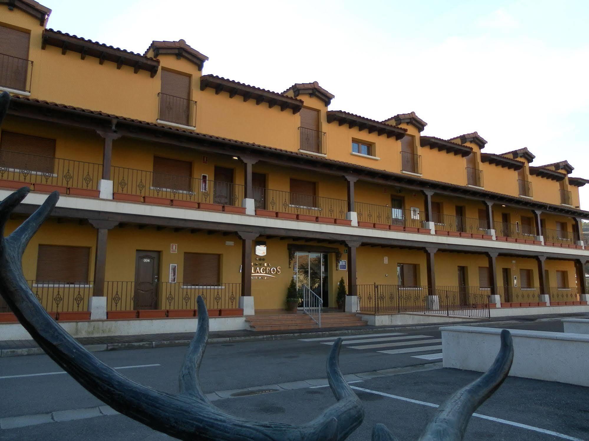 Hotel Milagros Rio Riaza Exteriér fotografie